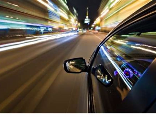 9 نصائح للقيادة الأمنة لـ سيارتك على الطرق السريعة.. اعرفها 