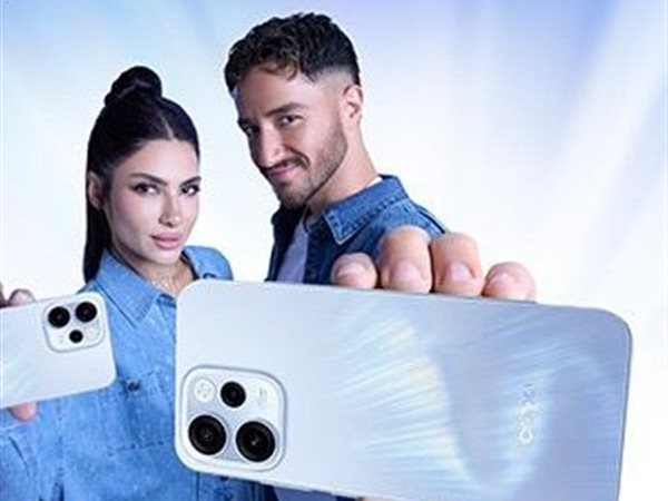 بتصميم الضوء النابض.. أوبو تطلق سلسلة Reno15 الجديدة