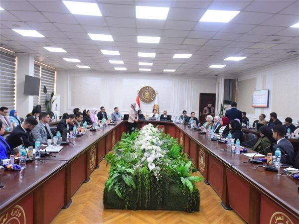 وزارة العمل تطلق 