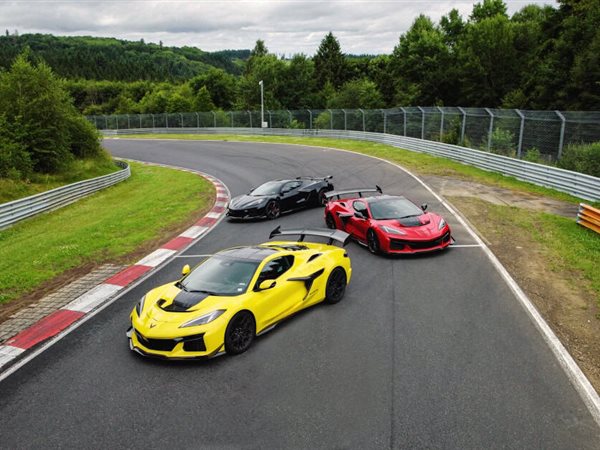 هل تعود شيفروليه كورفيت جراند سبورت 2027 إلى الأسواق؟