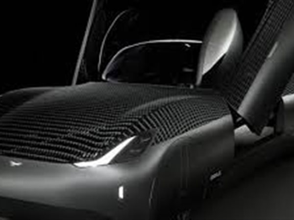 طرح أول سيارة طائرة في العالم خلال الربع الأول من 2026.. ما القصة؟