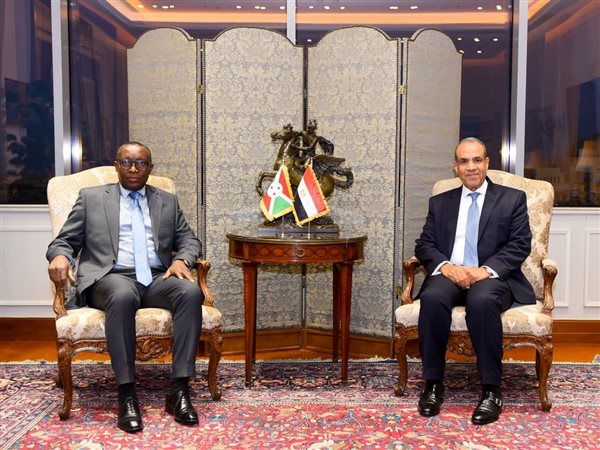 مصر وبوروندي تبحثان تعزيز العلاقات الاقتصادية والتنسيق الإقليمي