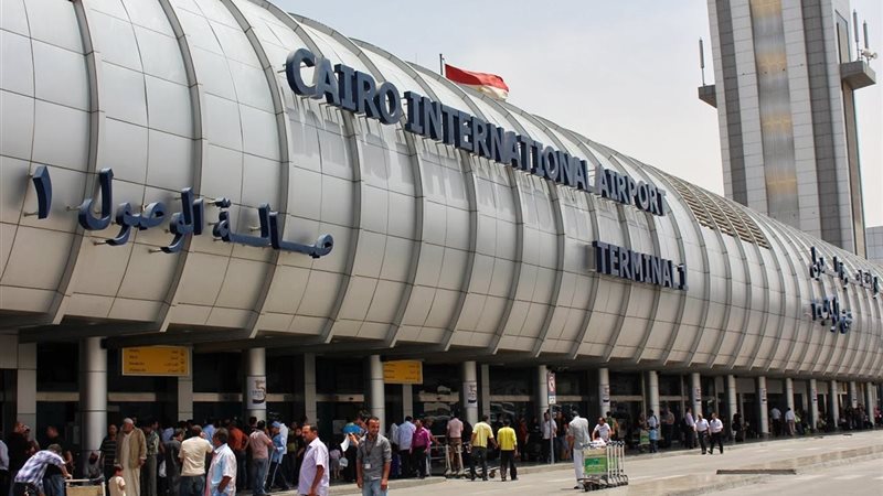 مطار القاهرة الدولي 