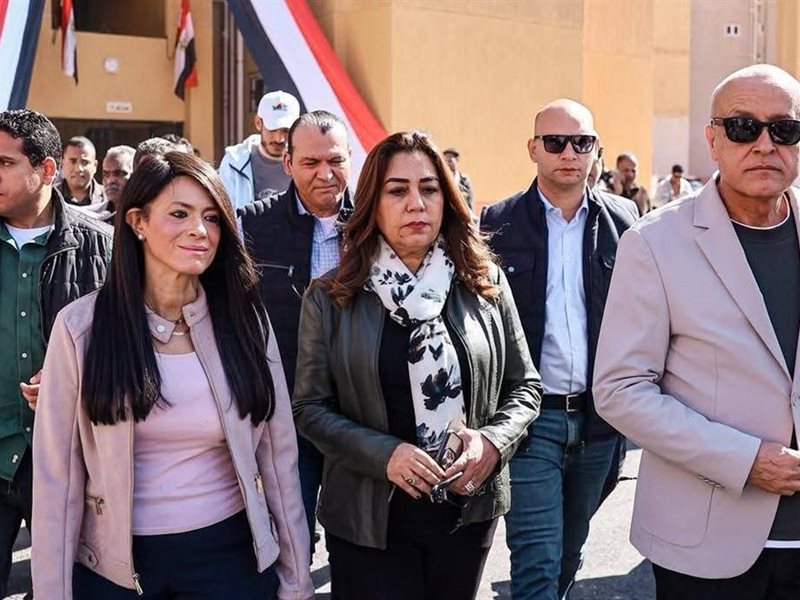 وزيرا التخطيط والتنمية