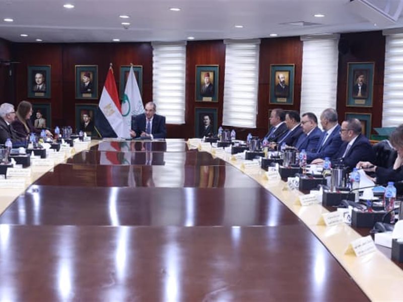 وزير الاتصالات