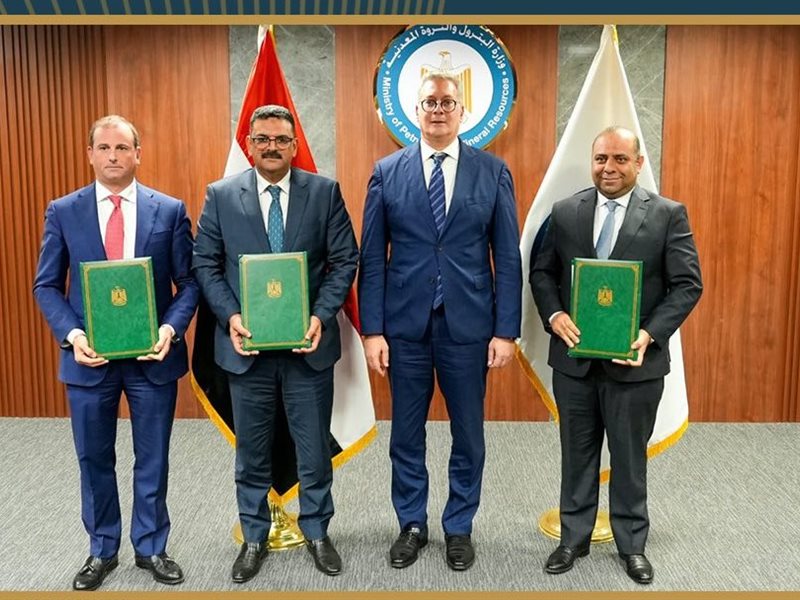 كريم بدوي وزير البترول