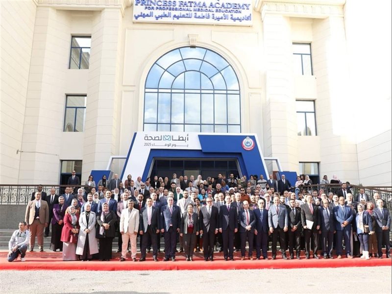 الدكتور خالد عبدالغفار،