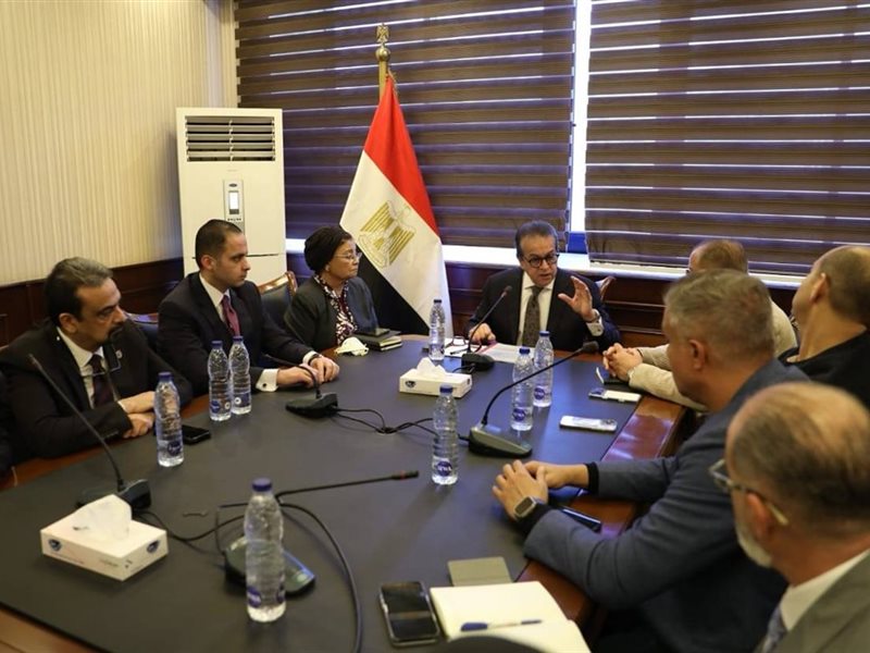  الدكتور خالد عبدالغفار،