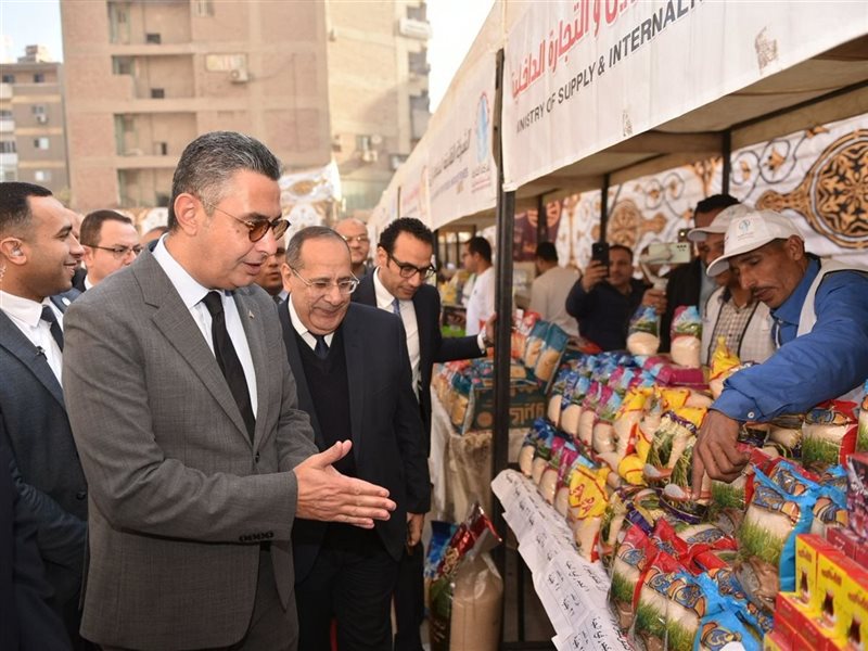 الدكتور شريف فاروق