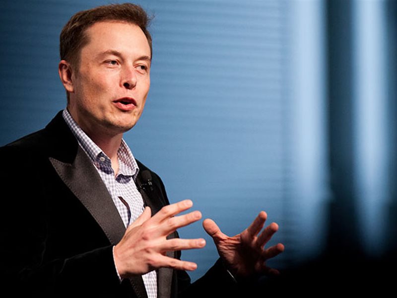 إيلون ماسك