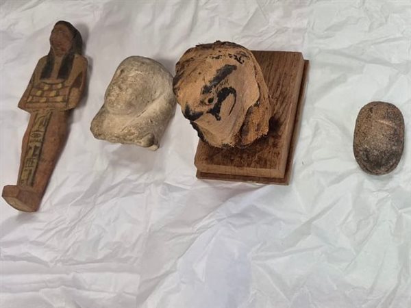 مصر تسترد ٧ قطع آثرية من واشنطن