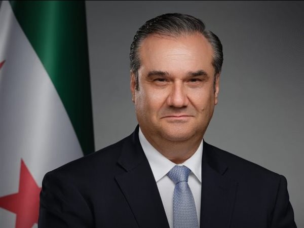 محافظ مصرف سوريا المركزي يؤكد سير عملية استبدال العملات القديمة بسلاسة