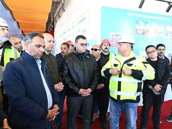 بارتفاع 67 طابق.. وزير الإسكان يتابع تنفيذ أبراج 