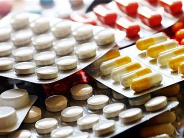 قرار تنظيمي يشعل أزمة الدواء في مصر.. 500 شركة مهددة و200 مليار جنيه على المحك