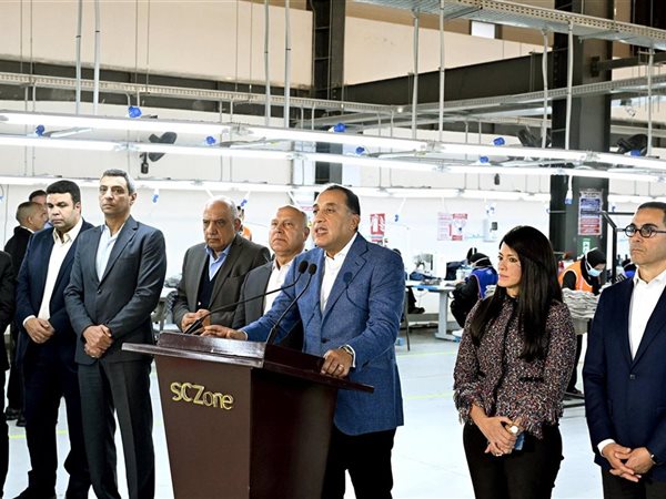 «مدبولي»: 190 مصنعا تشغيليًا و150 تحت التنفيذ.. مصر تدخل عصر التصنيع والطاقة الشمسية