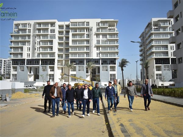 رئيس جهاز العلمين الجديدة يتابع تنفيذ توجيهات وزير الإسكان بمزارين