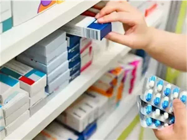 شعبة الأدوية: التتبع الدوائي انطلق تجريبيًا في 3 آلاف صيدلية تمهيدًا للتعميم