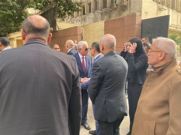 انفراد | خطوة جديدة لتعظيم أصول الدولة.. تسليم مباني وزارات بوسط القاهرة لمستثمر أجنبي