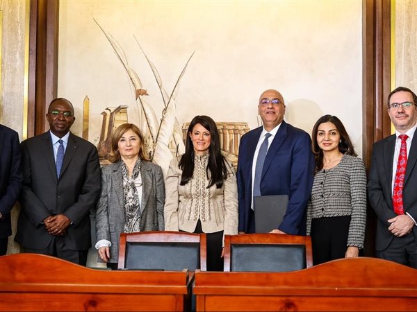 بقيمة 127.5 مليون دولار..وزيرة التخطيط تشهد شراكات دولية كبرى لدعم القطاع الخاص 