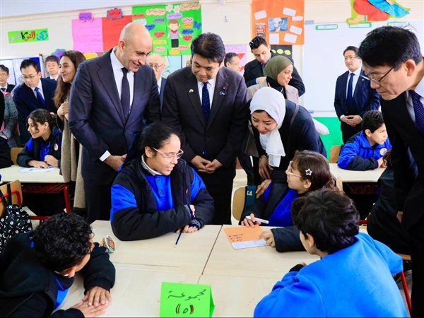 في أول زيارة رسمية..وزيرا تعليم مصر واليابان بجولة تفقدية بالمدرسة اليابانية بالقاهرة 