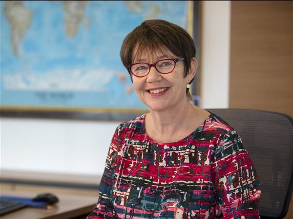 رئيسة البنك الأوروبي لإعادة الإعمار والتنمية تزور تونس لبحث دعم النمو الاقتصادي