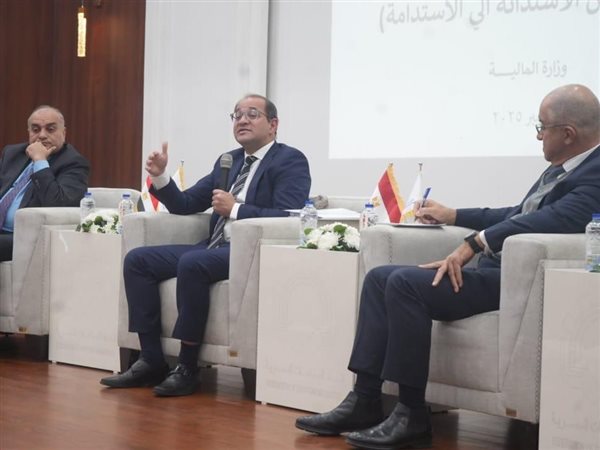 انخفاض دين الموازنة من 96٪ إلى 84٪ خلال عامين.. والدين الخارجي يتراجع 4 مليارات دولار