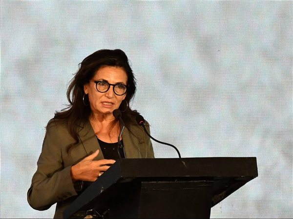 التزام طويل الأمد.. «CMA CGM» تدير 40 رحلة شهريًا وتستثمر بـ204 موظفين لدعم نمو مصر الإقليمي