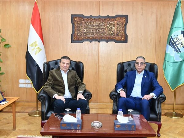 وزير الزراعة يزور الفيوم لتفقد مشروعات زراعية وتنموية ودعم المزارعين