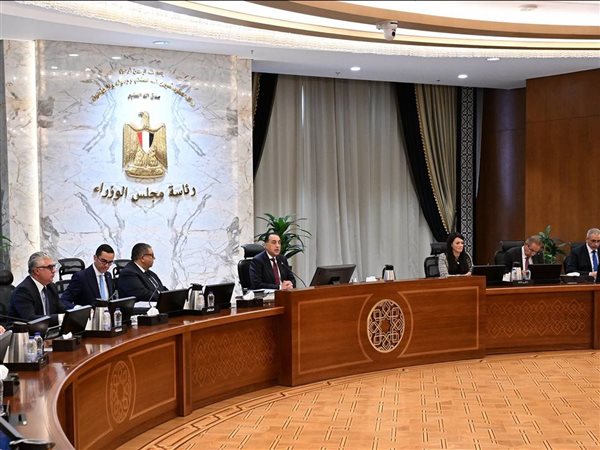 وزير الاستثمار: 