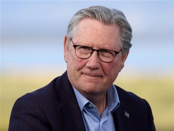 عضو بالاحتياطي الفيدرالي يعترض على خفض الفائدة.. ويؤكد: التضخم مرتفع