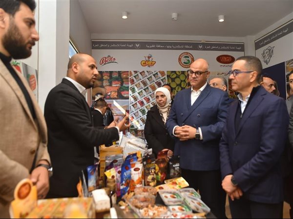 «الخطيب» يلتقي مستثمري بنها: المناطق الاستثمارية نموذج ناجح لتسهيل التراخيص وتوسيع الإنتاج