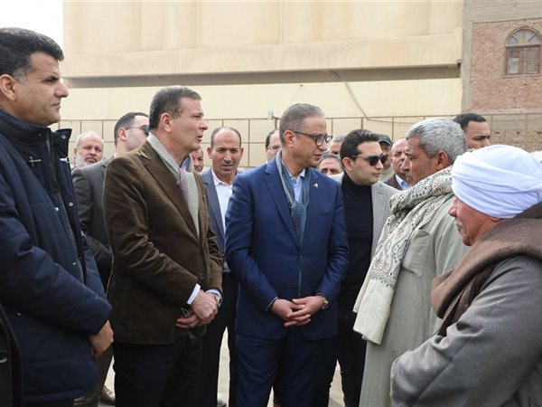 علاء فاروق: 15 «فراطة ذرة» مجانية لدعم صغار المزارعين بالفيوم 