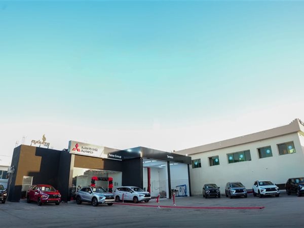 دايموند موتورز وبتروجروب يفتتحا أول معرض ومركز خدمات ما بعد البيع لميتسوبيشي 