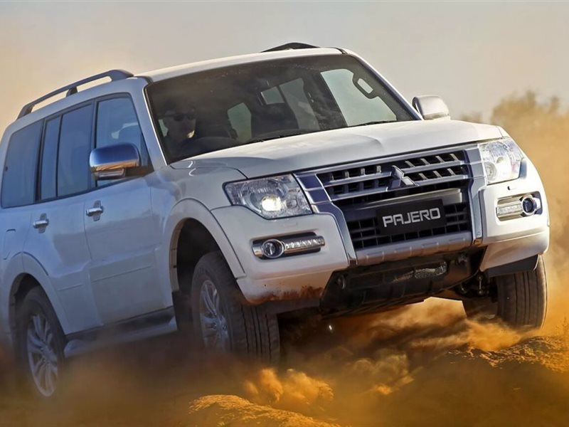 ميتسوبيشي باجيرو2027