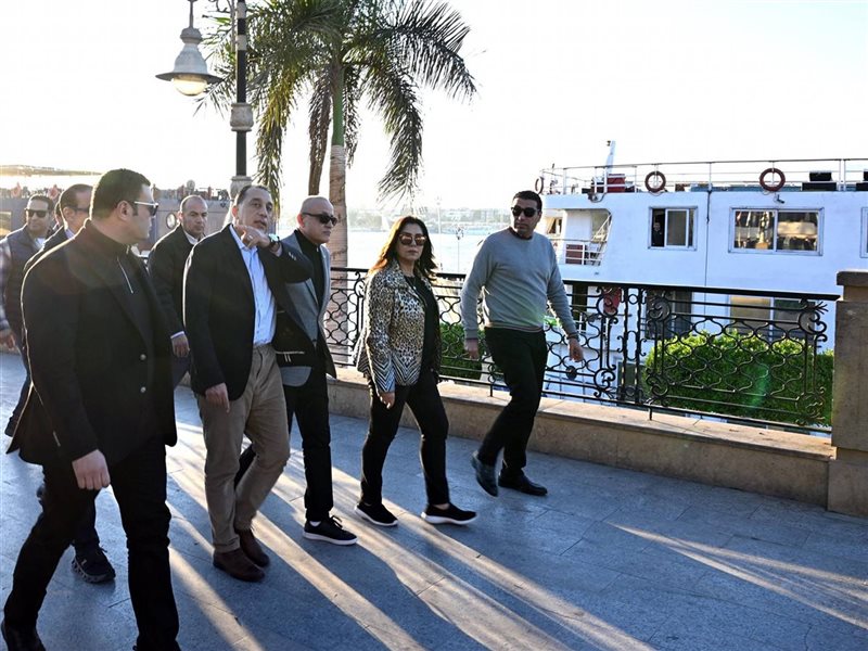  الدكتور مصطفى مدبولي،