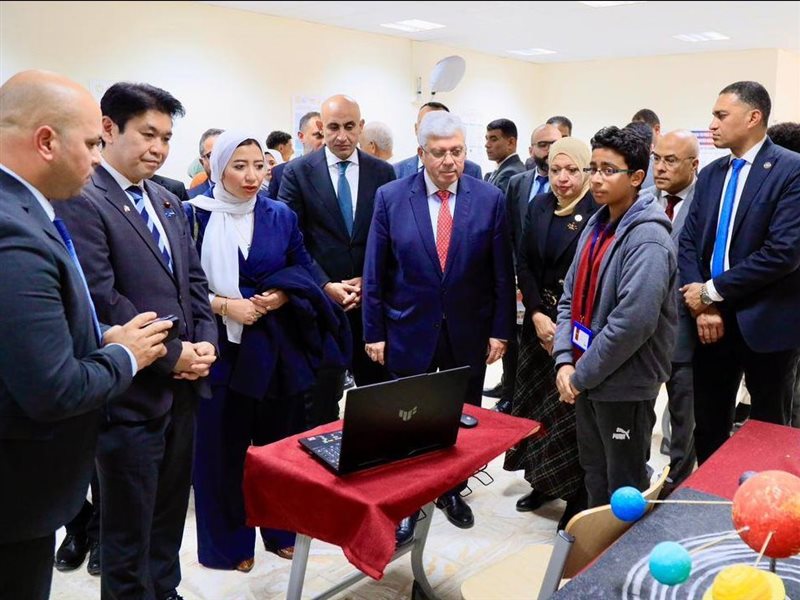 أيمن عاشور وزير التعليم