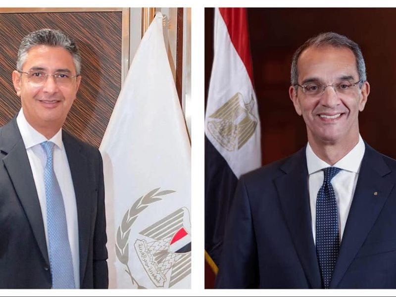 الدكتور عمرو طلعت