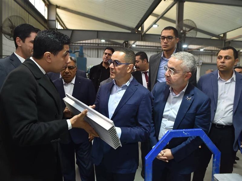 وزير الاستثمار 