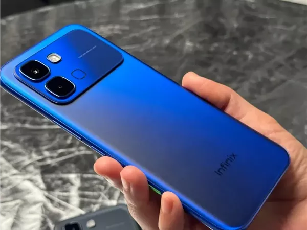 إنفينيكس تكشف عن هاتف Note Edge الاقتصادي بشاشة منحنية وبطارية عملاقة