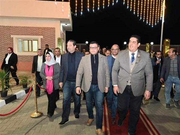 وزير الاسكان: الدولة مستمرة في تنفيذ مشروعات البنية التحتية بقطاعي المياه والصرف الصحي