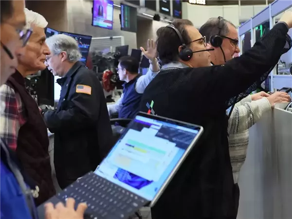 أوروبا تستحوذ على 80% من مشتريات الأجانب لسندات الخزانة الأمريكية منذ أبريل