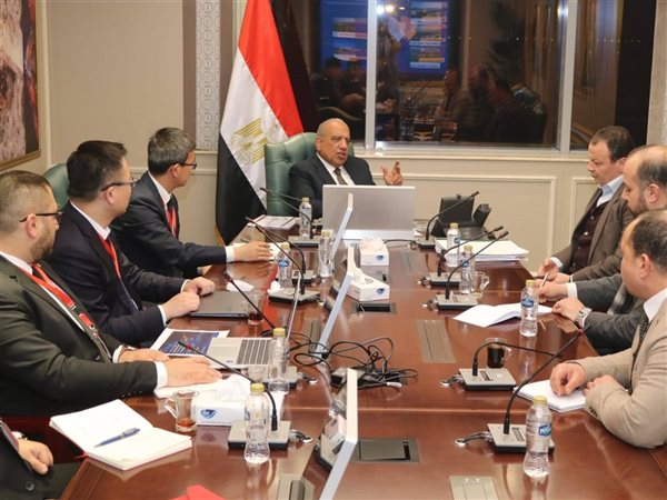 مصر تستعد لإنشاء أول مصنع توربينات رياح مع