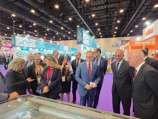 نقلة تصديرية جديدة..وزارة الاستثمار تقود أكبر تجمع لشركات الغذاء المصرية بمعرض جلفود