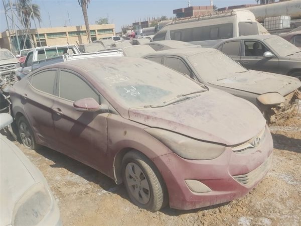 الأحد القادم.. مزاد علني لبيع سيارات ومركبات 