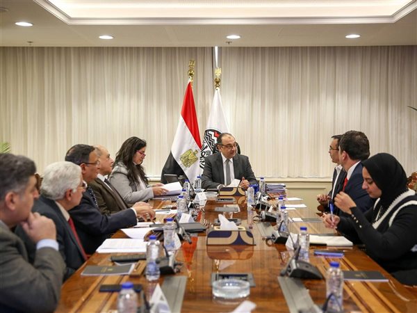 شراكات صناعية مرتقبة بين مصر وتركيا في الملابس الجاهزة.. تفاصيل