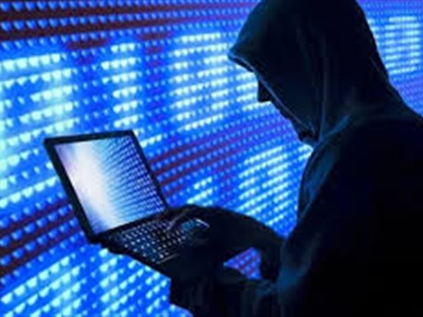 مجلس الوزراء يوضح أساليب الاحتيال الإلكتروني وطرق الحماية منه