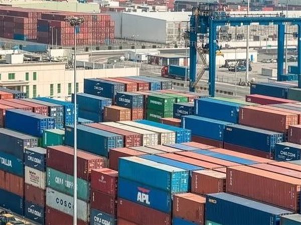 الصادرات المصرية تكسر حاجز الـ 6.5 مليار دولار لأول مرة