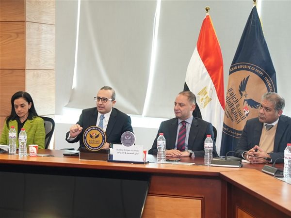 الرقابة المالية والبنك المركزي يعززان الشمول المالي ويدعمان تمويل المشروعات الصغيرة وتمكين رائدات الأعمال