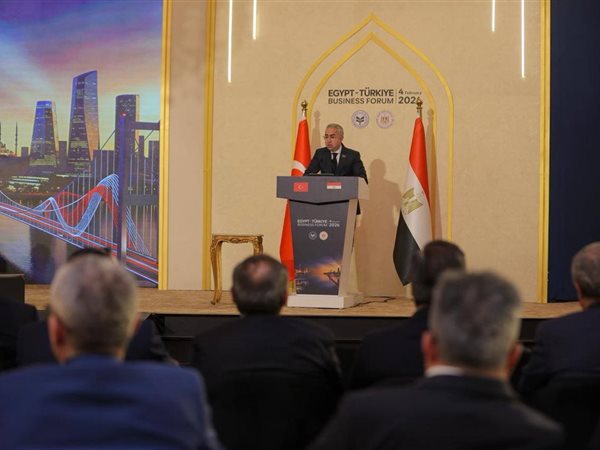 مصر وتركيا تعززان الشراكة الاقتصادية عبر منتدى الأعمال المشترك بحضور 400 شركة