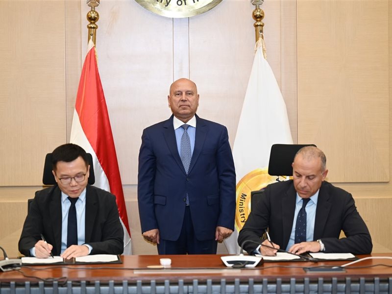 الفريق مهندس كامل